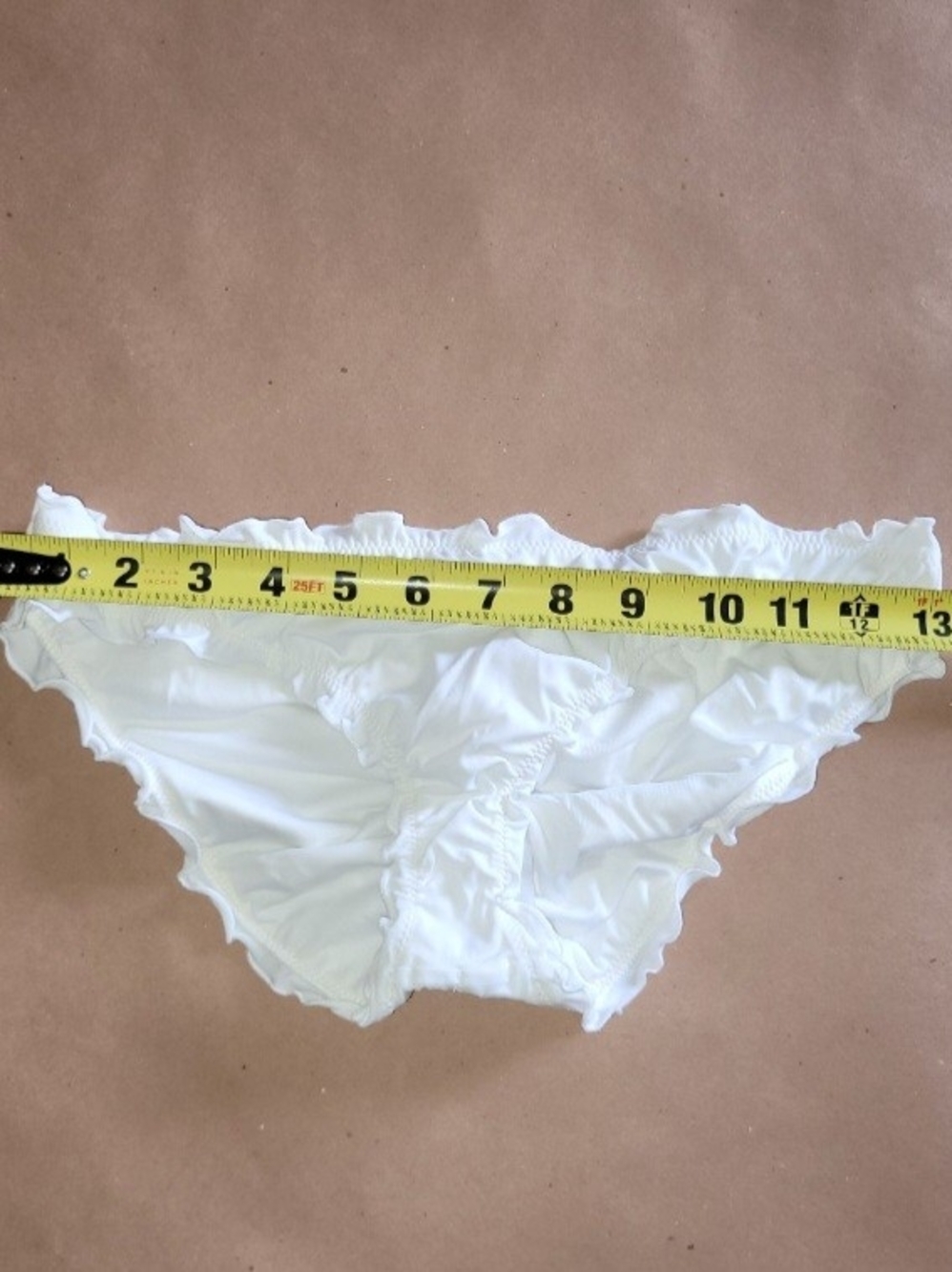 New VS Ruffled Ruched Back Bikini Bottoms - Picture 7 of 7
